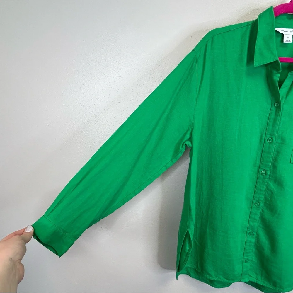 Old Navy Women’s M Vibrant Kelly Green Linen Button Down Shirt St. Patrick’s Day - Picture 6 of 11
